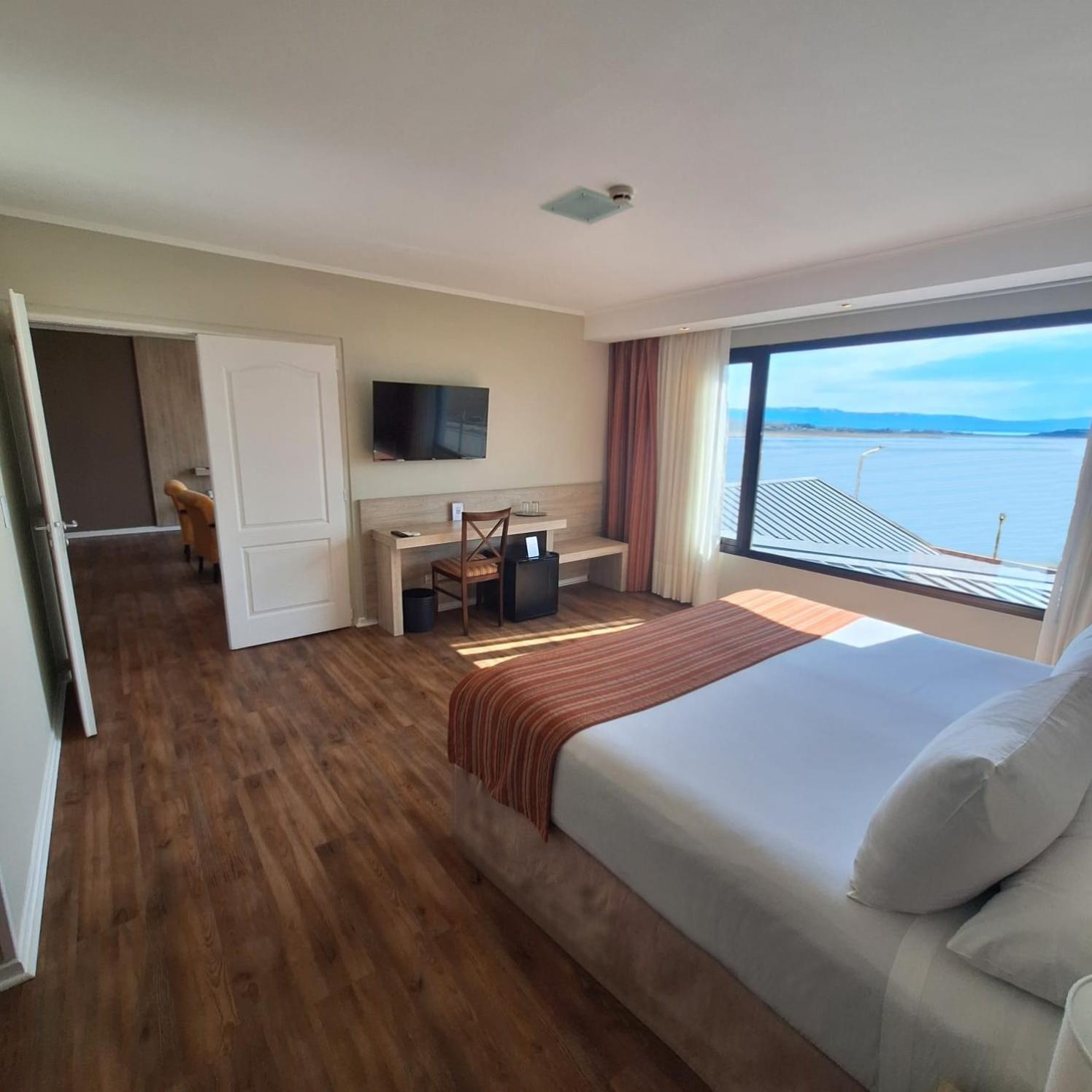 Xelena Hotel & Suites El Calafate Dış mekan fotoğraf